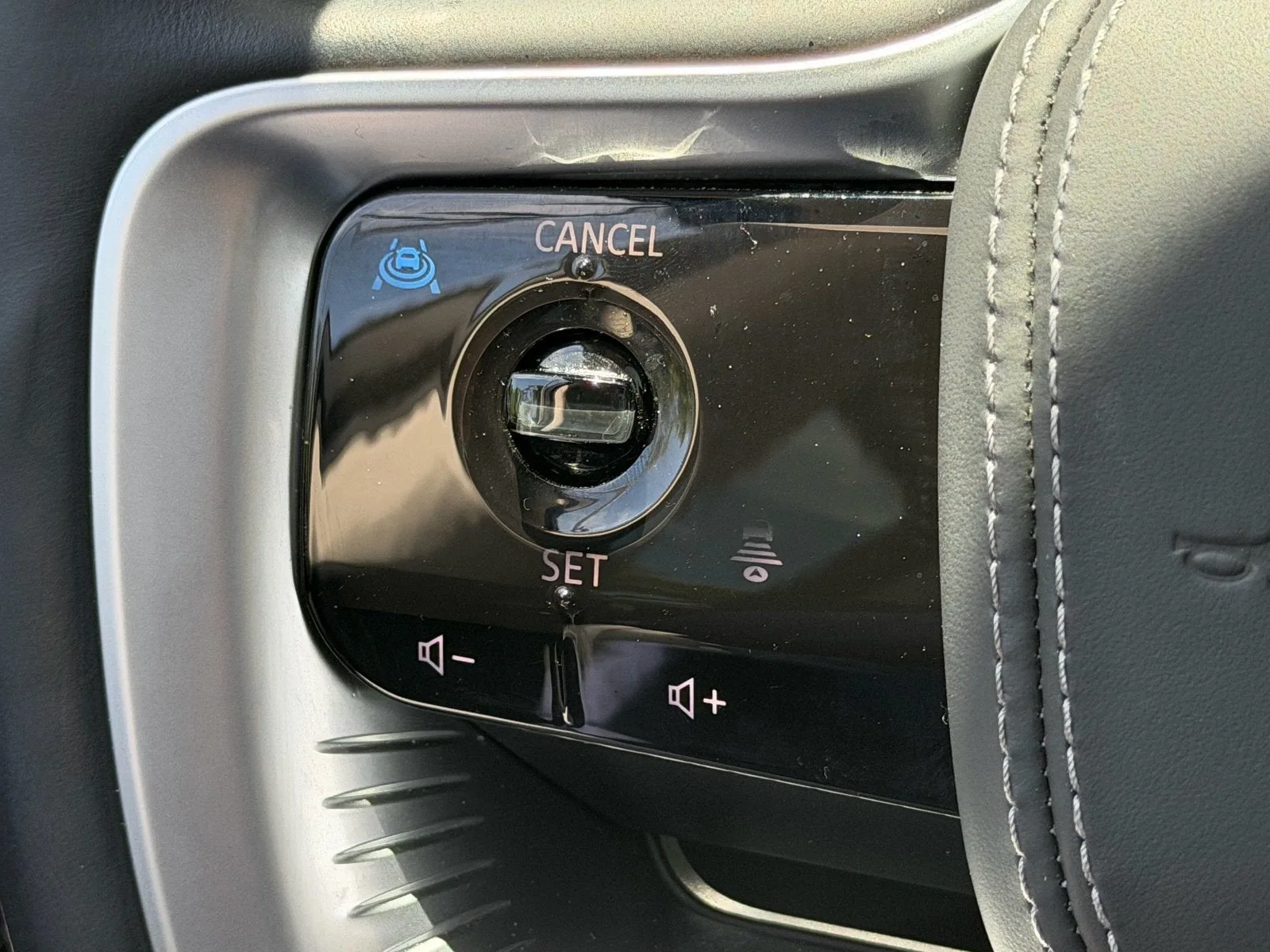 2025 INFINITI QX80 SENSORY photo 26