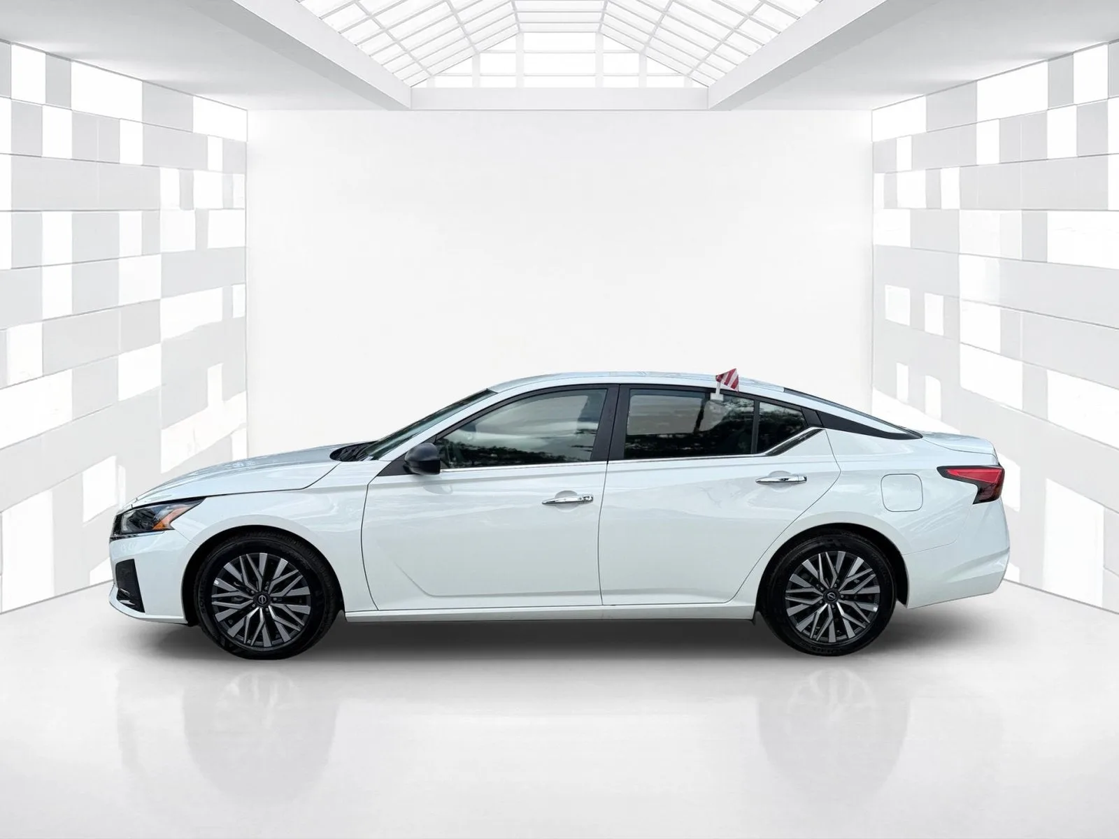 2025 Nissan Altima SV photo 4