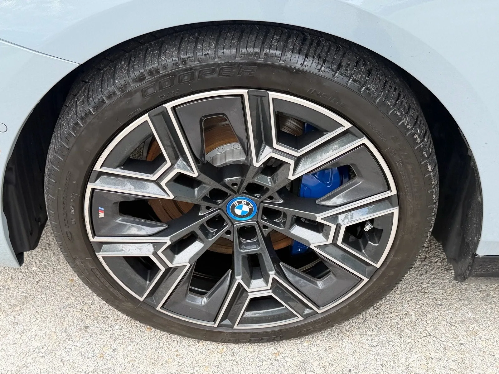 2024 BMW i5 eDrive40 photo 21