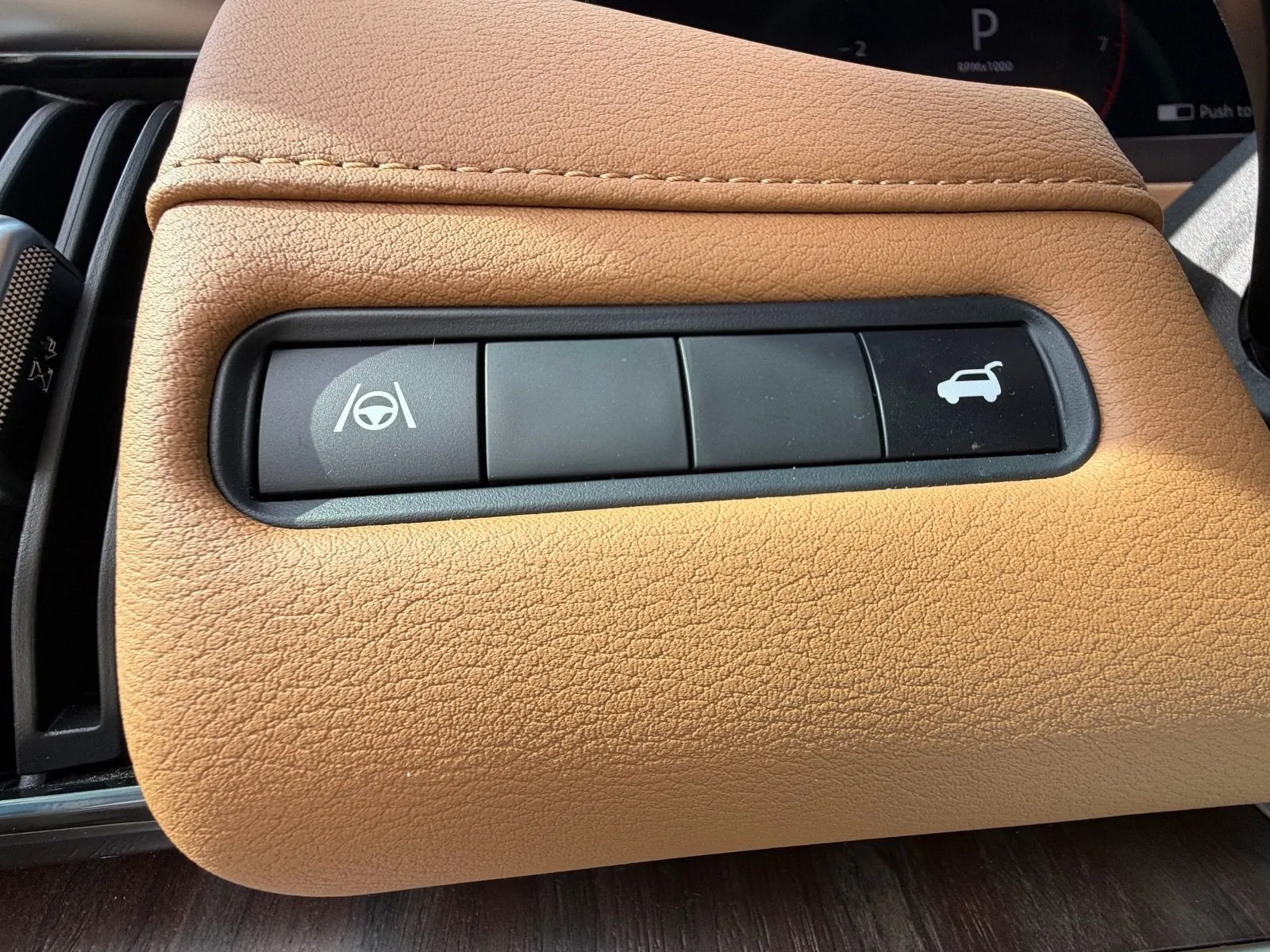 2025 Nissan Armada SL photo 23