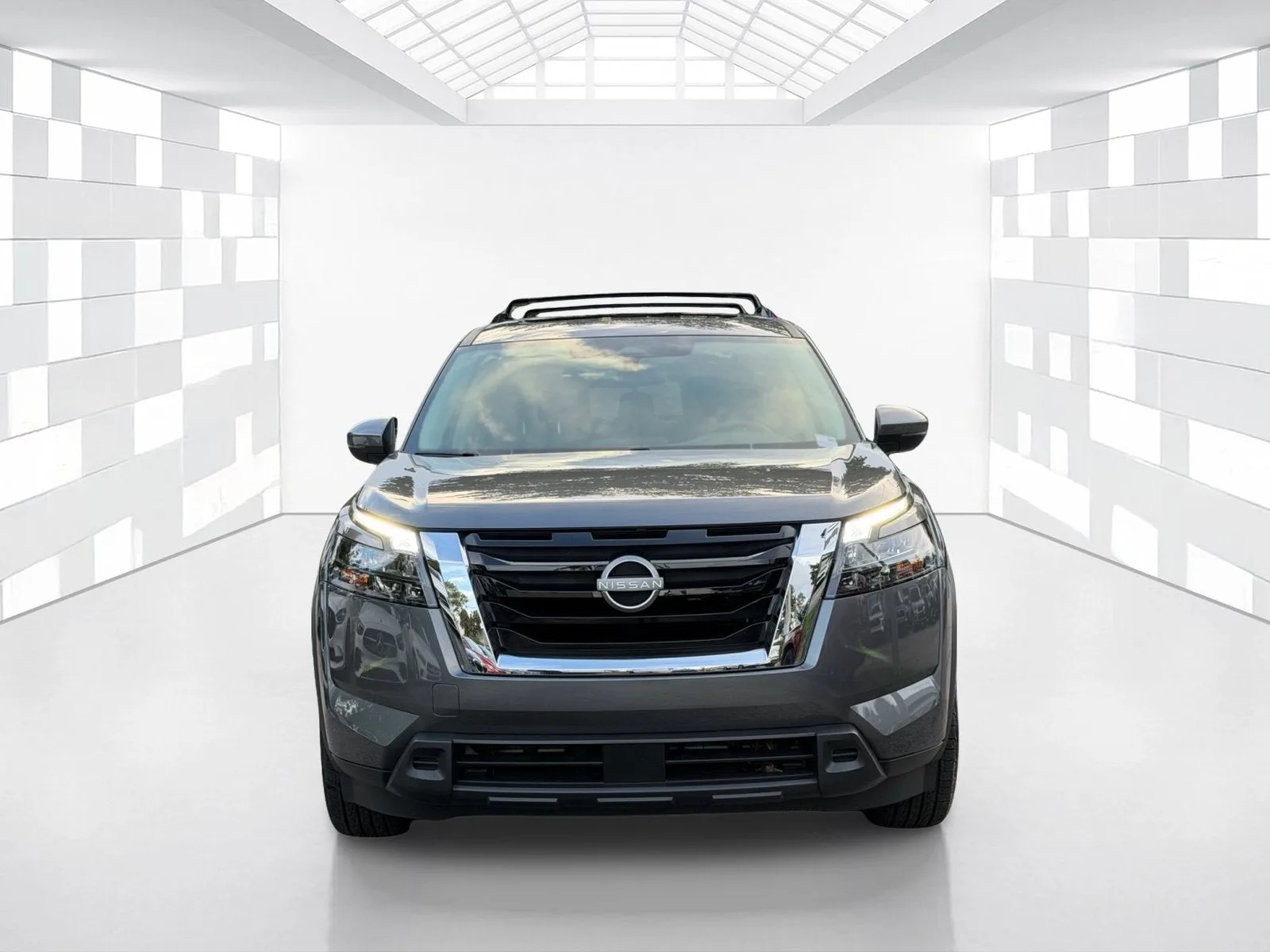 2025 Nissan Pathfinder SV photo 2