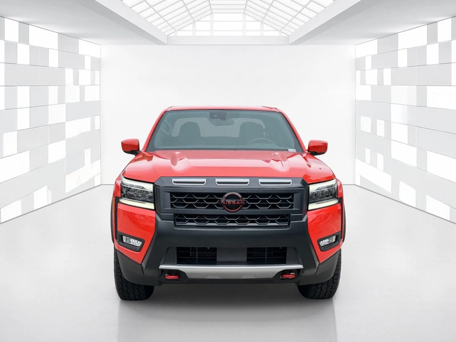 2025 Nissan Frontier Crew Cab PRO-X® photo 2
