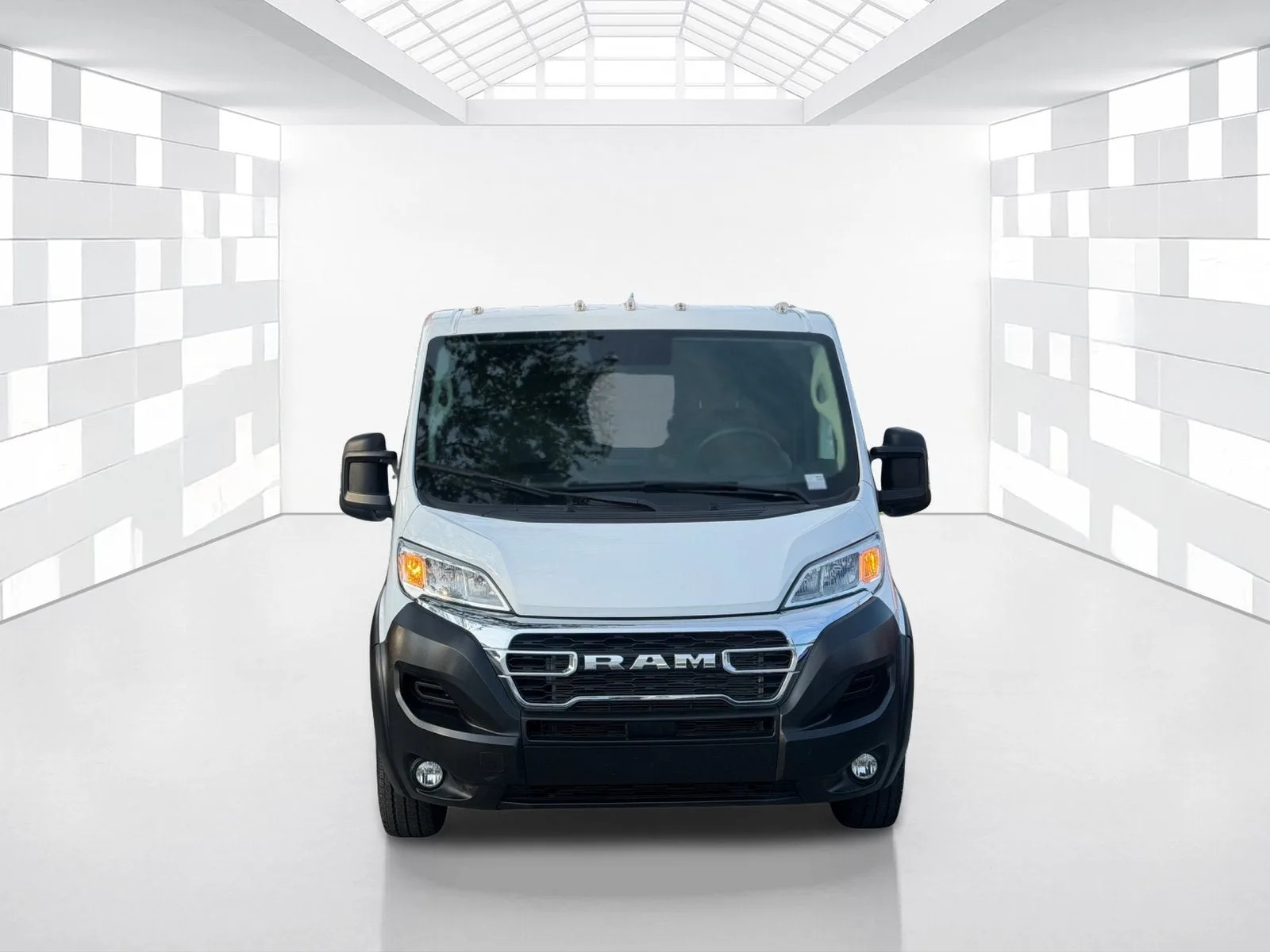 2025 RAM ProMaster Cargo Van Tradesman photo 2