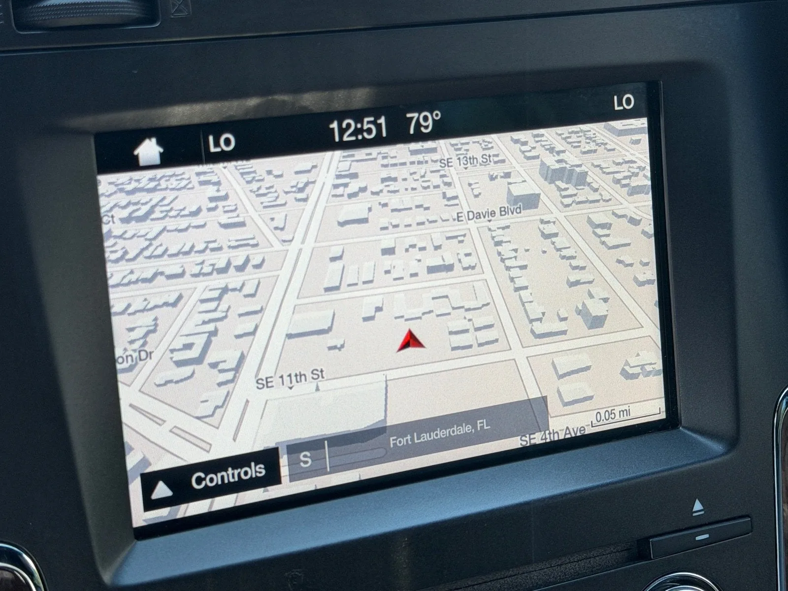 2017 Lincoln Navigator L Select photo 27