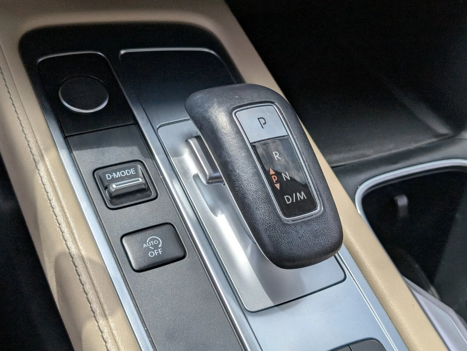 2023 INFINITI QX60 LUXE photo 29