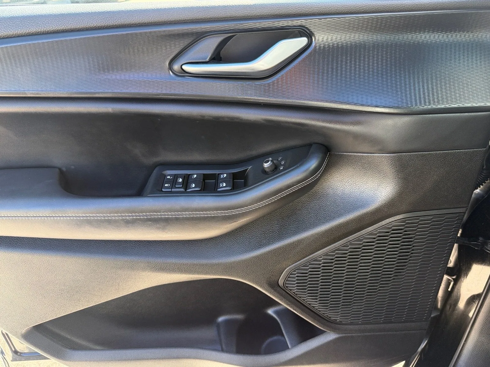 2023 Jeep Grand Cherokee L Altitude photo 38