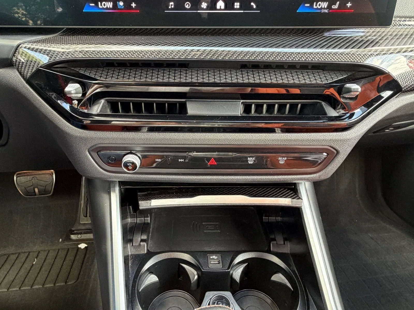 2026 BMW M4 Competition xDrive photo 13
