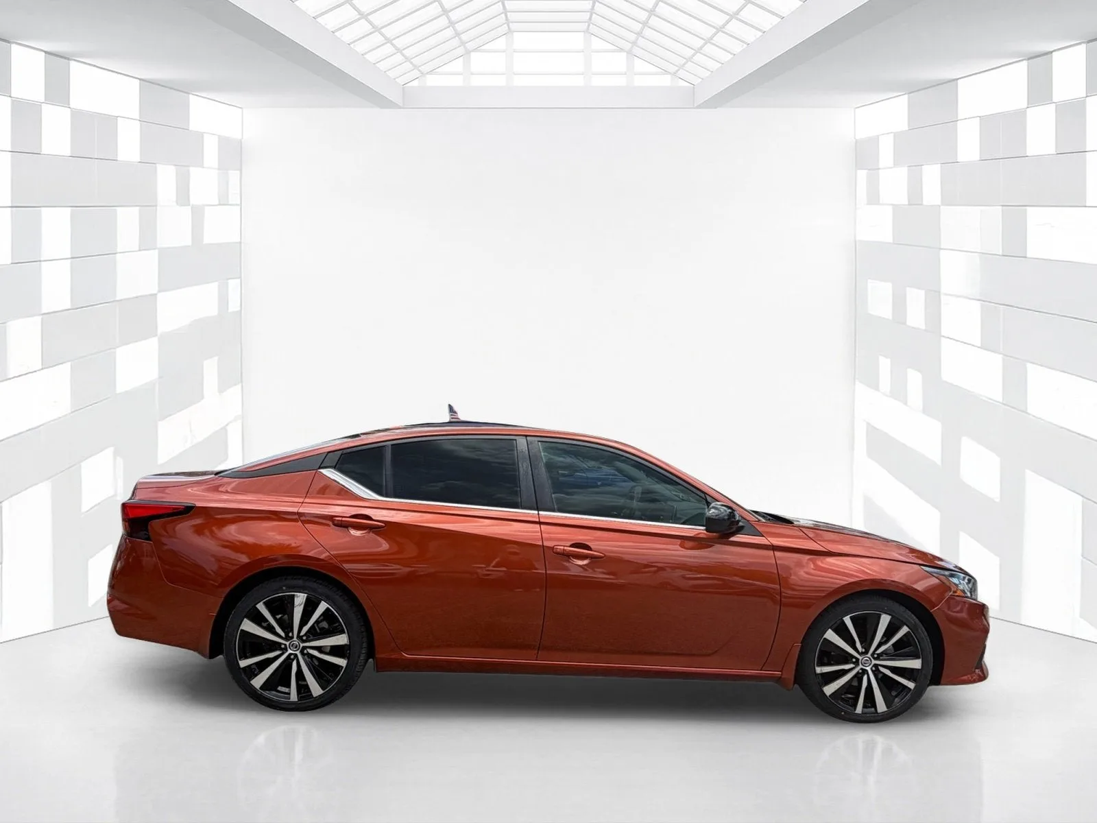 2022 Nissan Altima SR photo 8