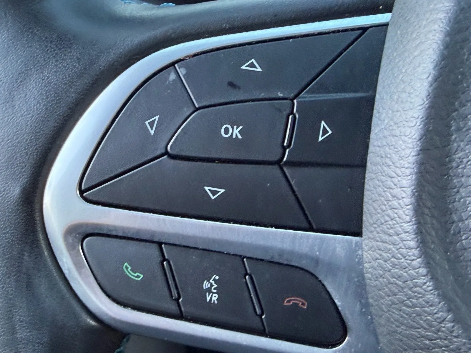 2021 Chrysler Pacifica Hybrid Touring L photo 33