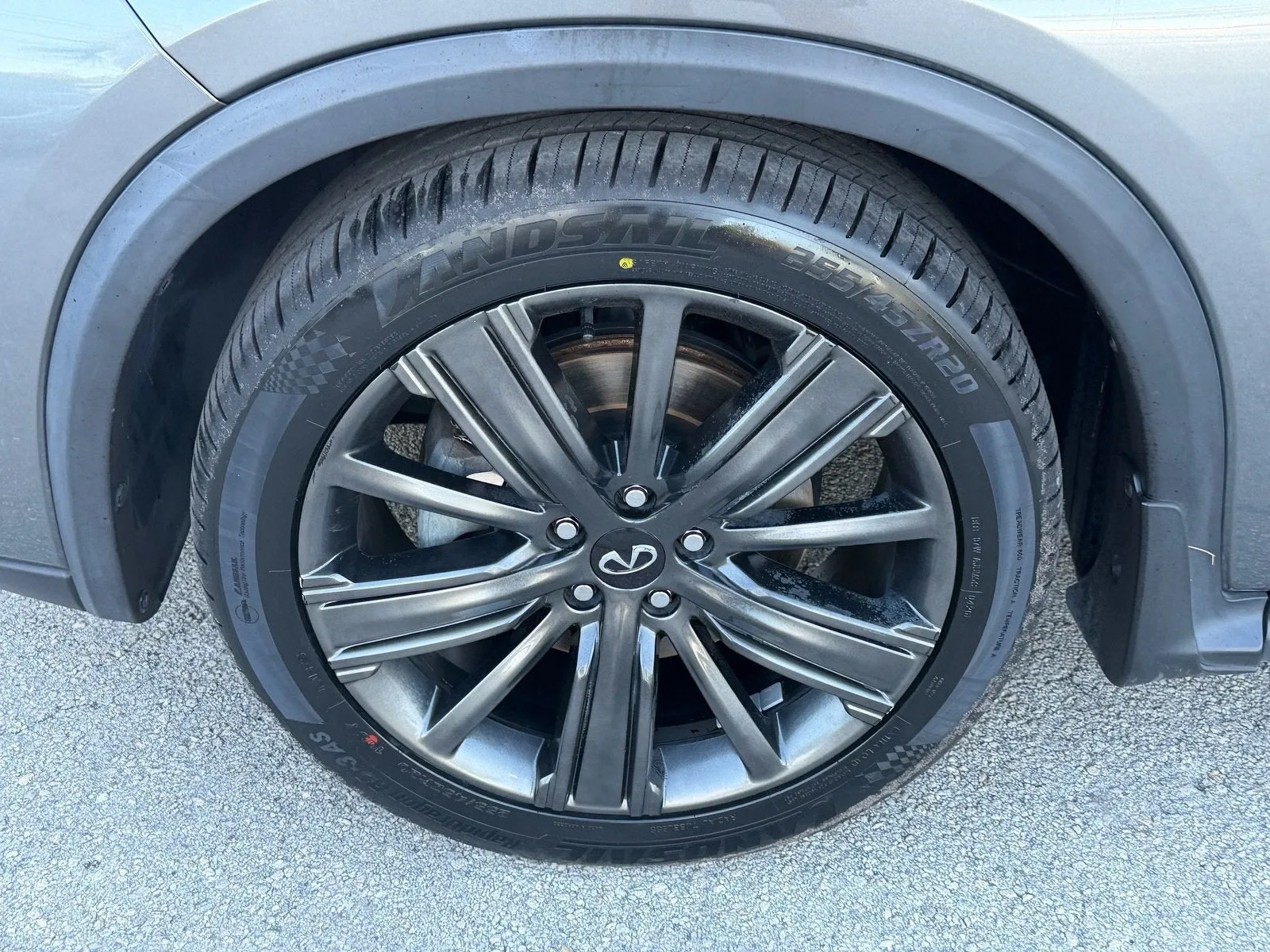 2020 INFINITI QX50 ESSENTIAL photo 21
