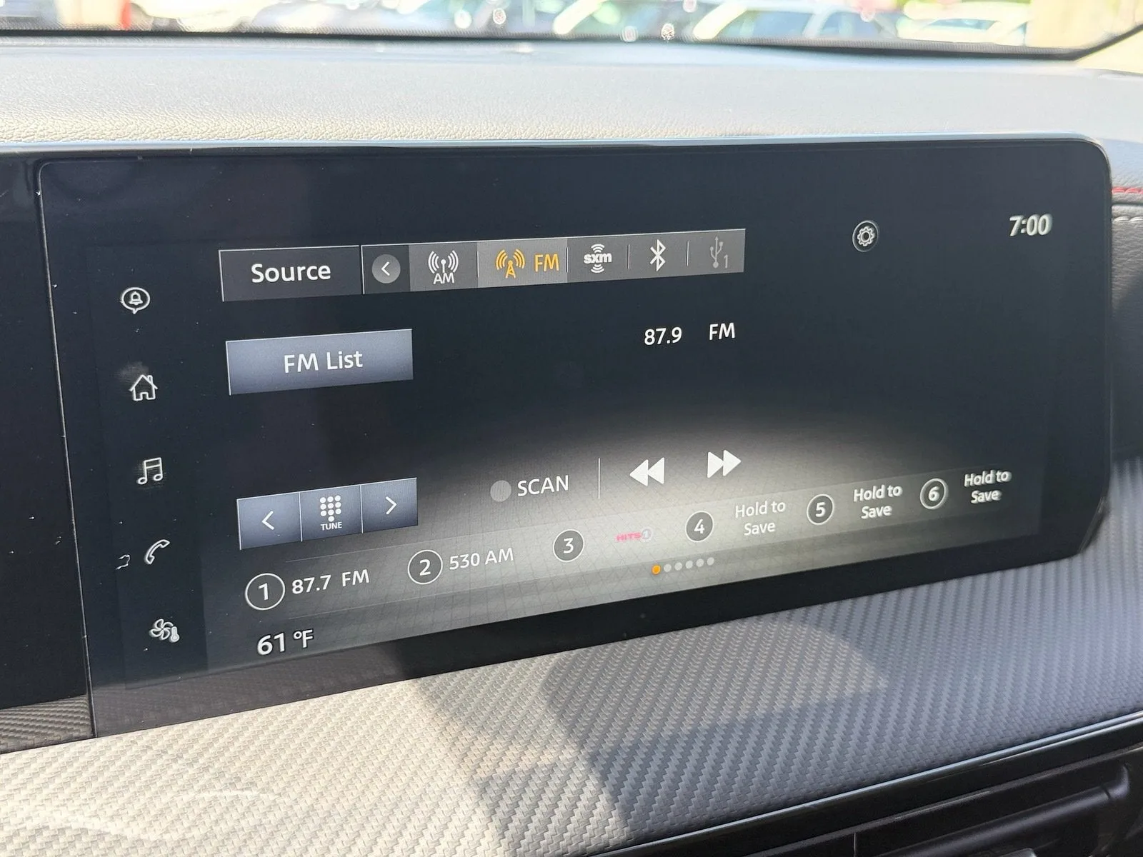 2025 Nissan Kicks SR photo 21