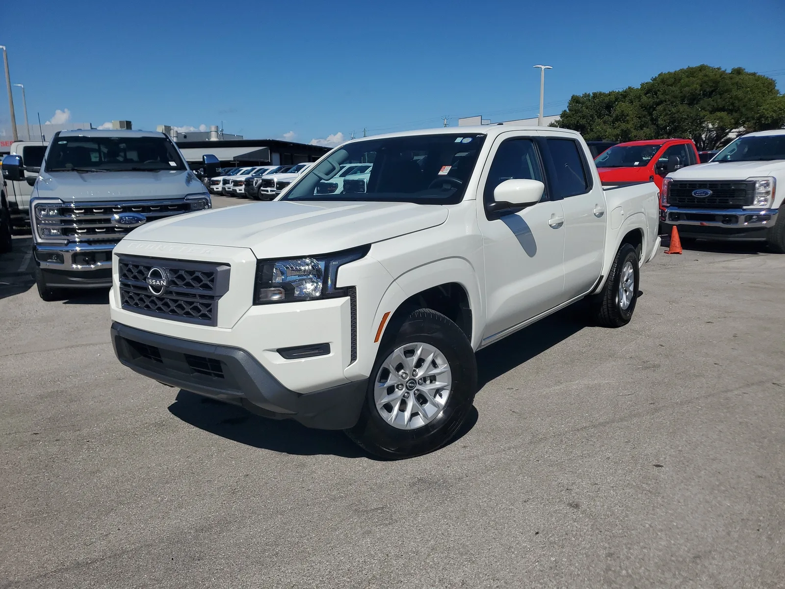 2024 Nissan Frontier Crew Cab SV photo 31