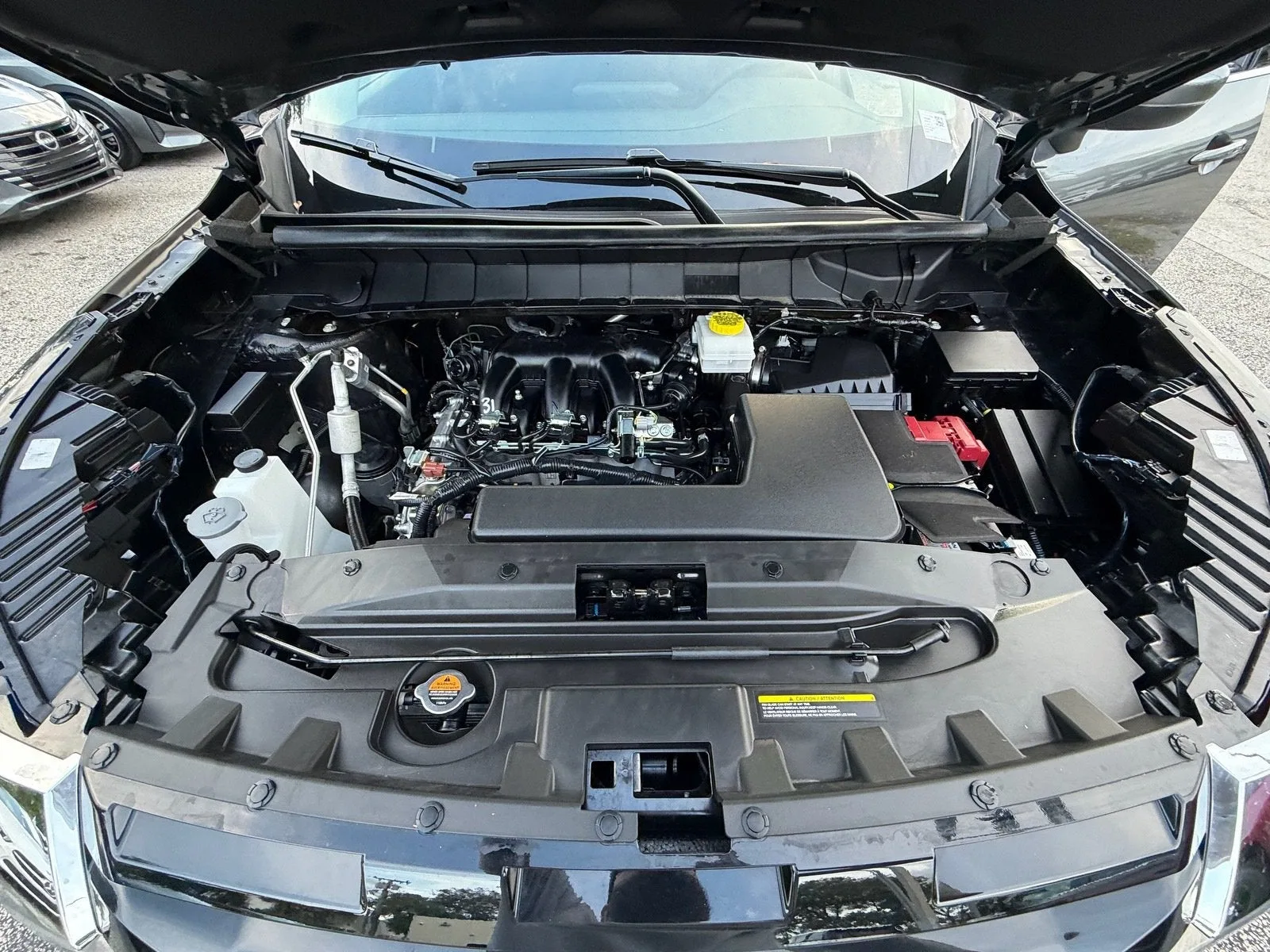 2025 Nissan Pathfinder SV photo 21