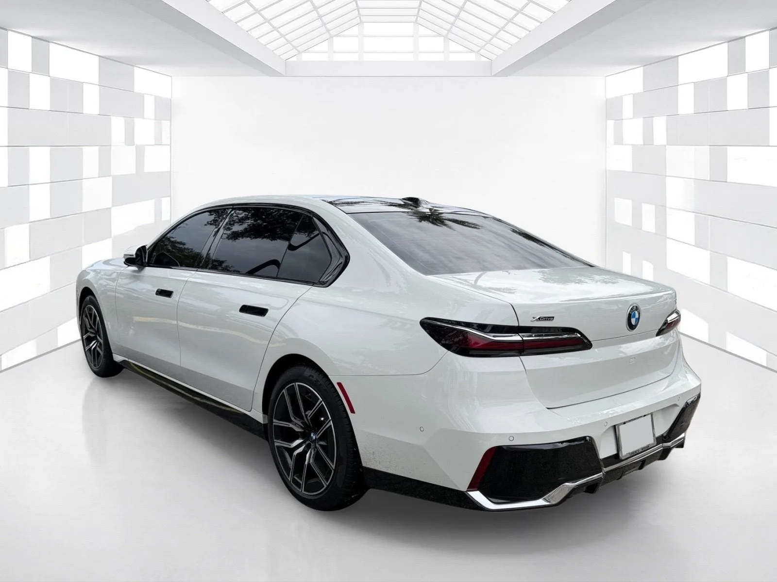 2025 BMW 7 Series 740i xDrive photo 5
