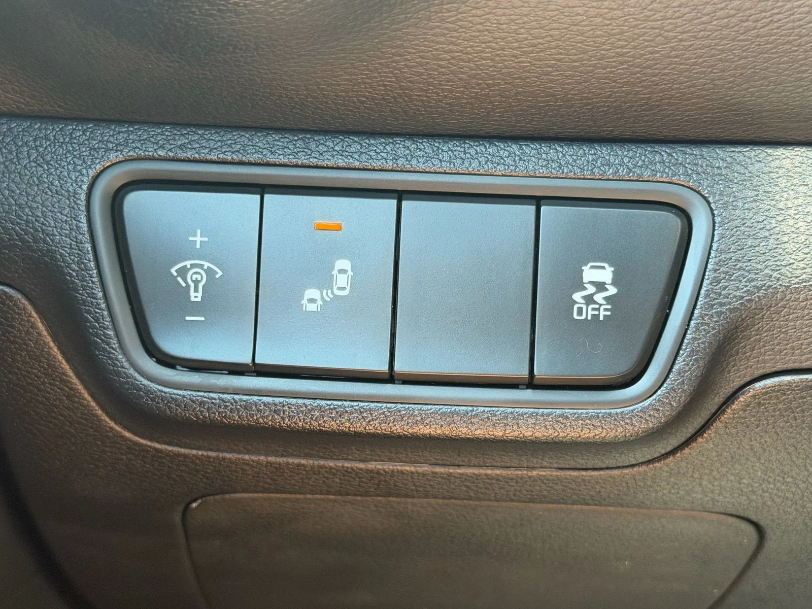 2022 Kia Forte GT photo 30
