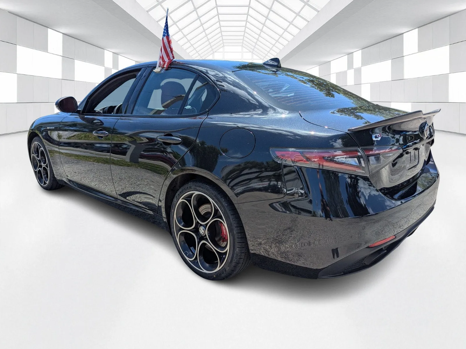 2024 Alfa Romeo Giulia Veloce photo 5