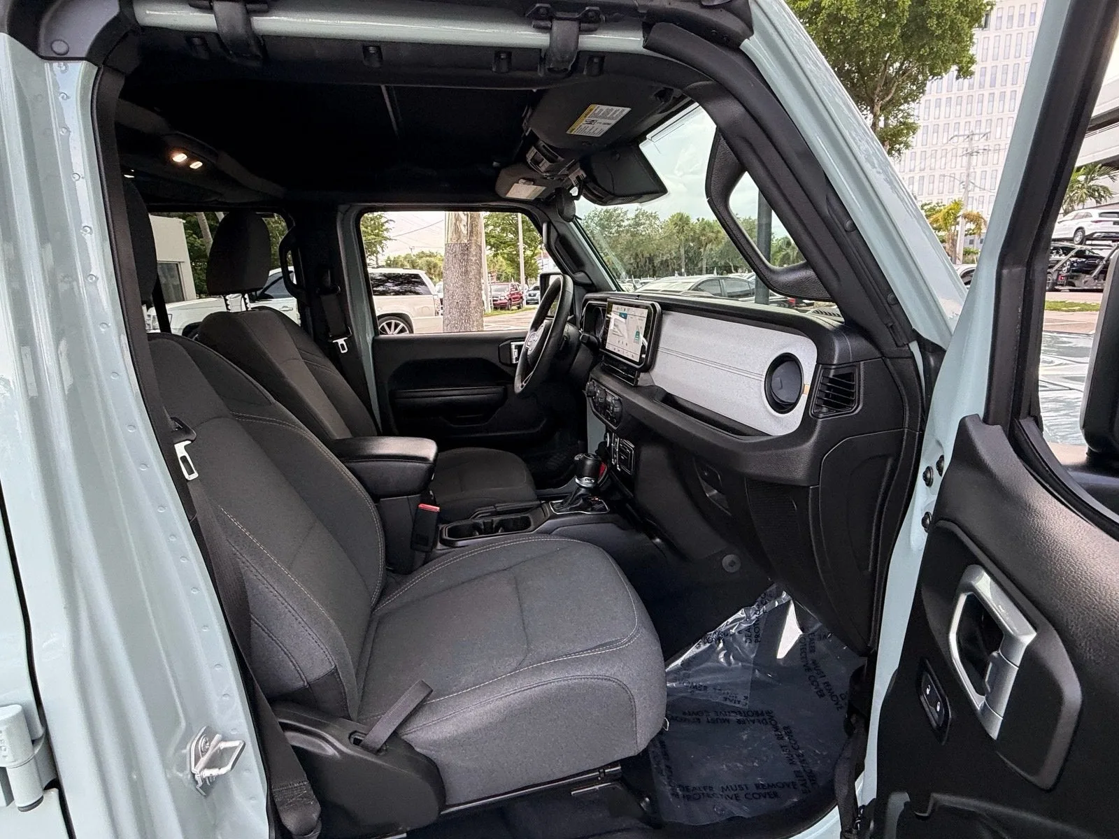 2024 Jeep Wrangler 4xe Sport S photo 18