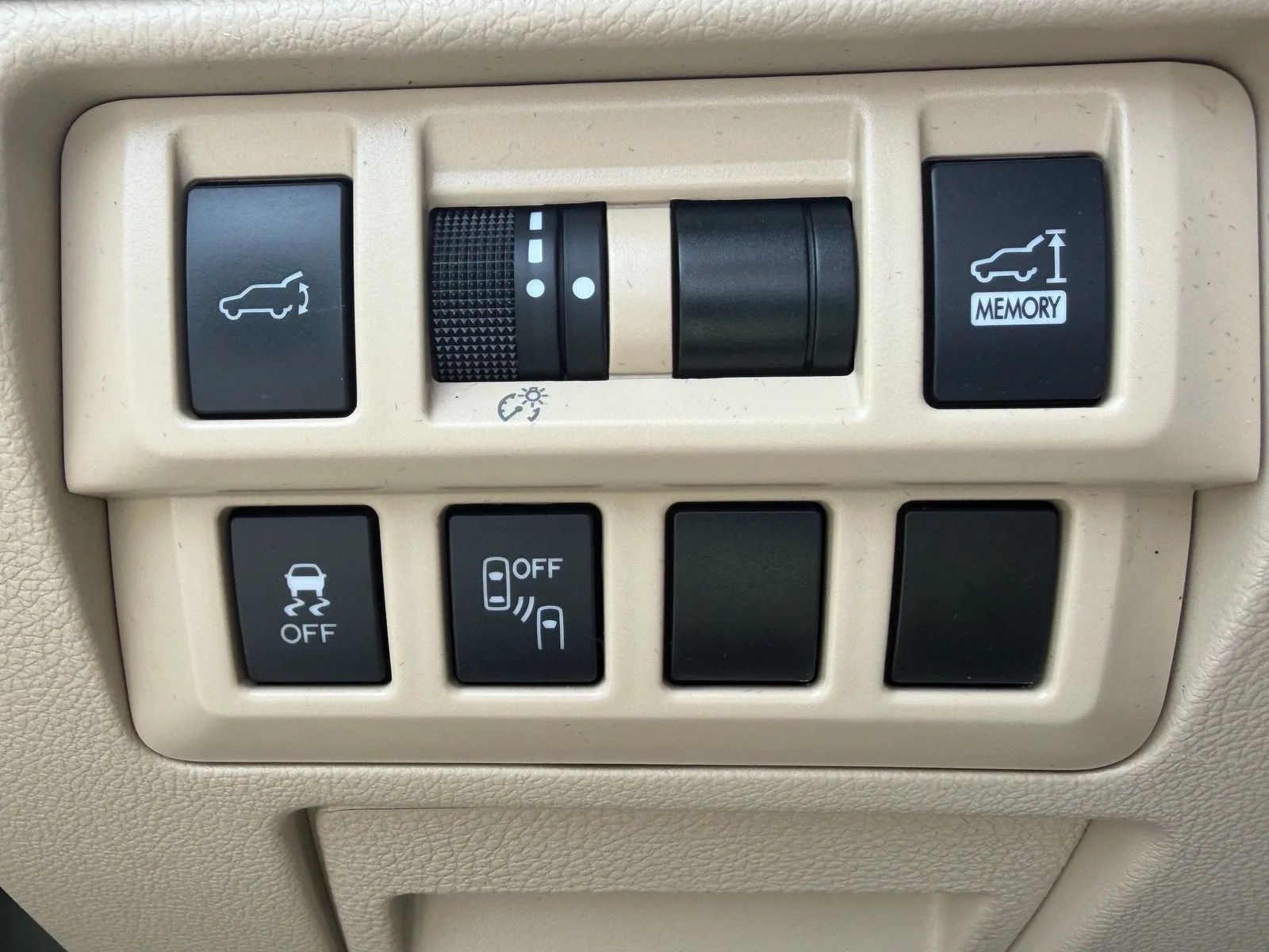 2018 Subaru Outback Limited photo 24