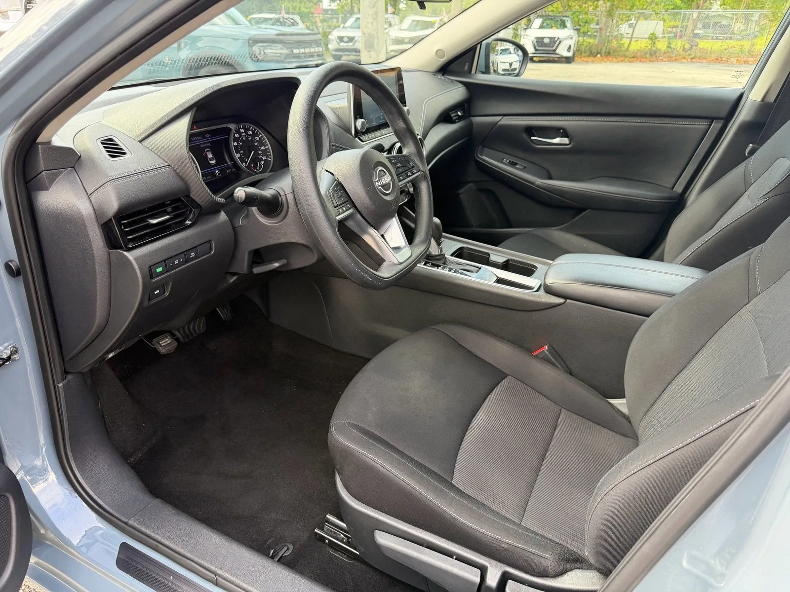 2024 Nissan Sentra SV photo 11