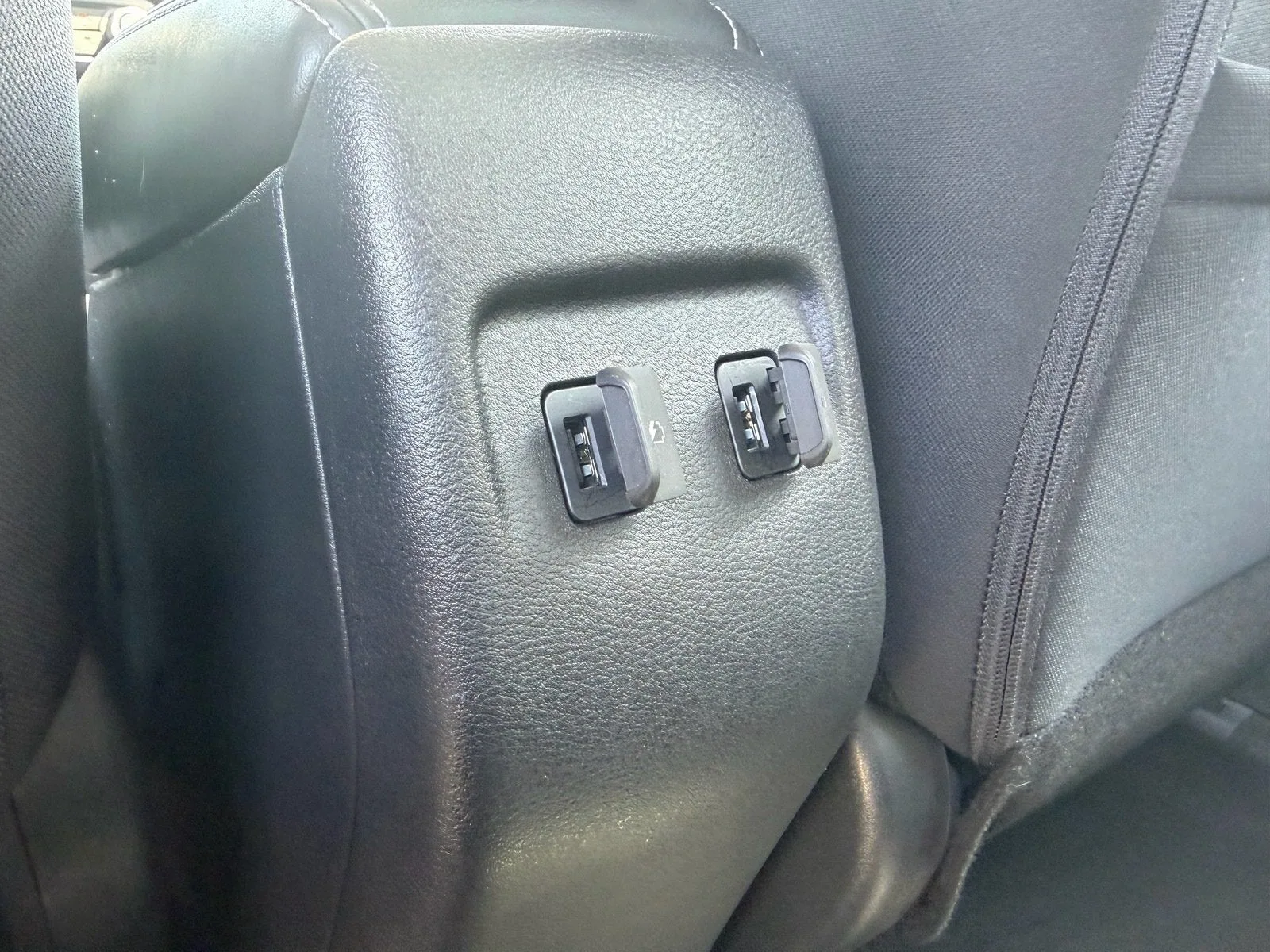 2024 Nissan Kicks SV photo 13