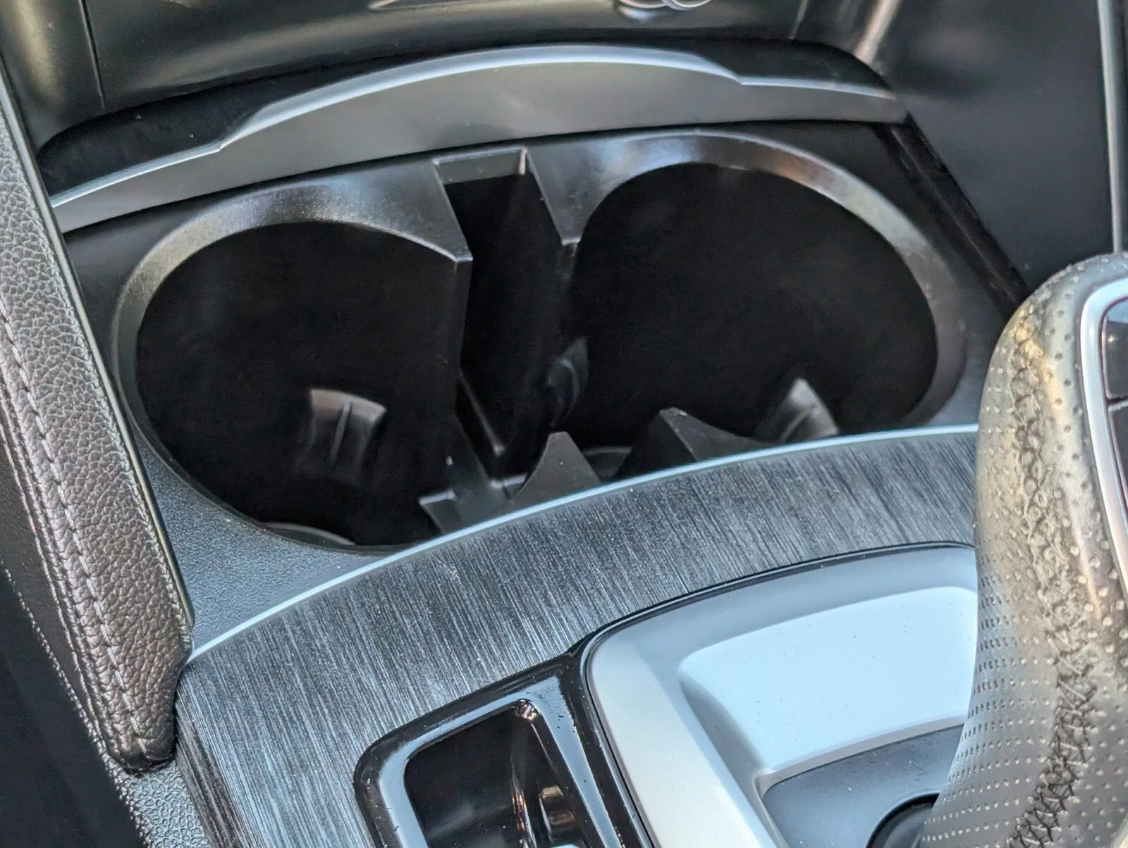 2023 Alfa Romeo Stelvio Sprint photo 27