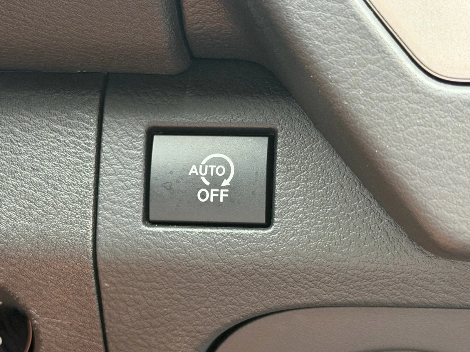 2026 Nissan Frontier Crew Cab SV Long Bed photo 26