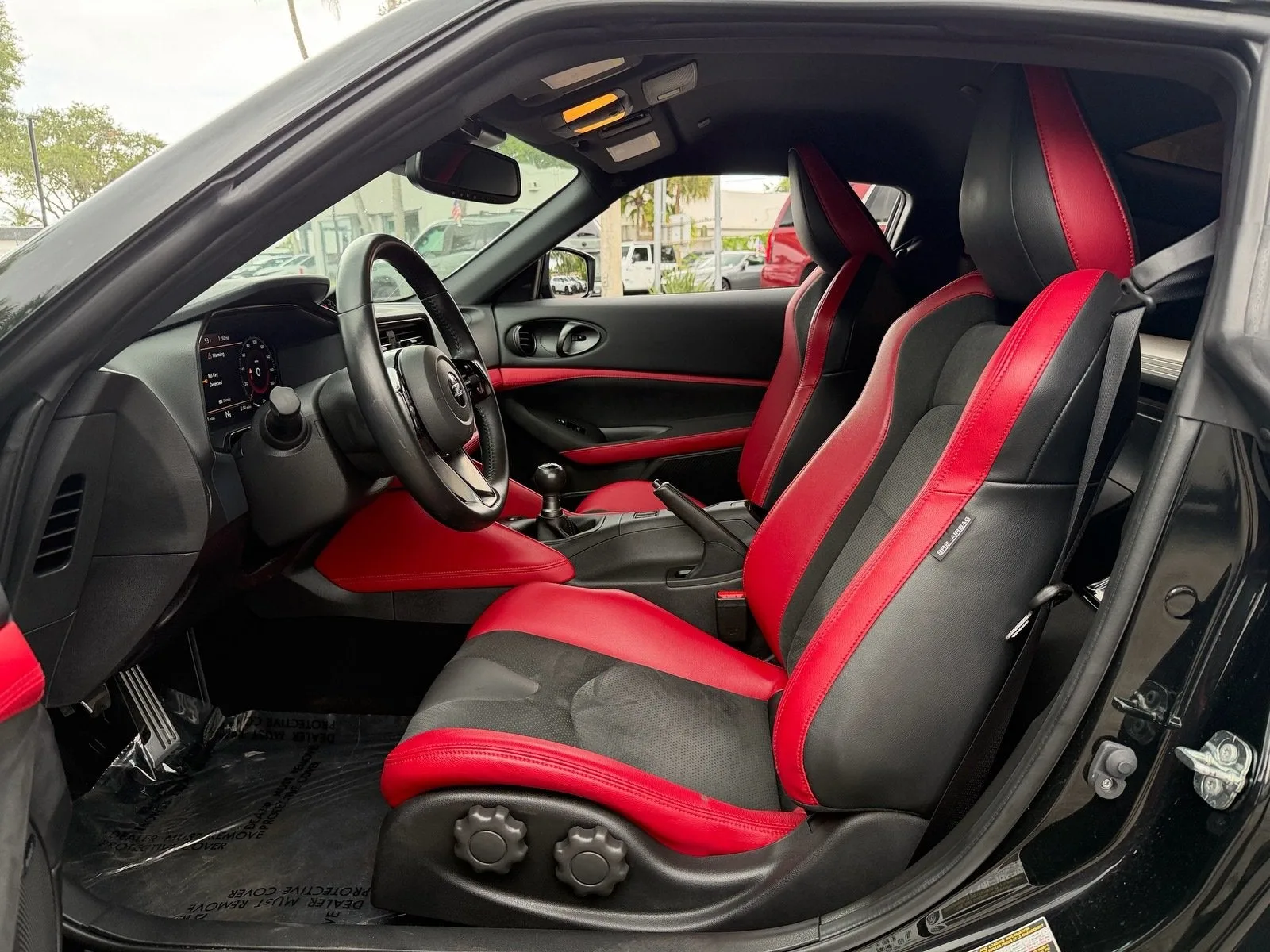 2025 Nissan Z Performance photo 9