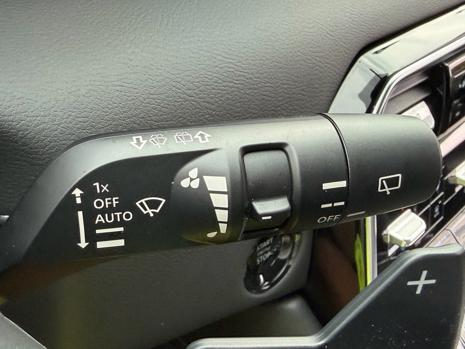 2026 Nissan Armada SV photo 30