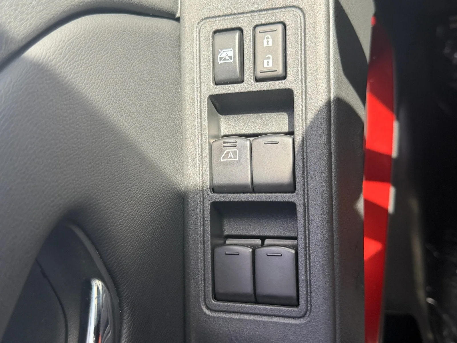 2025 Nissan Frontier Crew Cab PRO-4X® photo 31