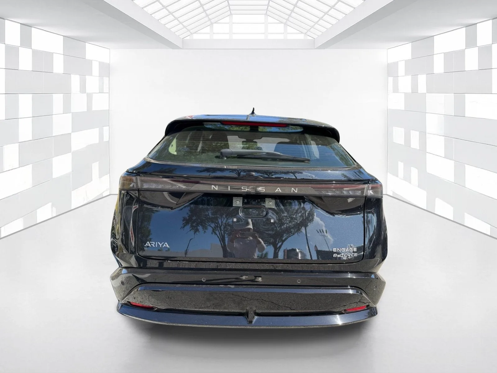 2024 Nissan ARIYA ENGAGE photo 6