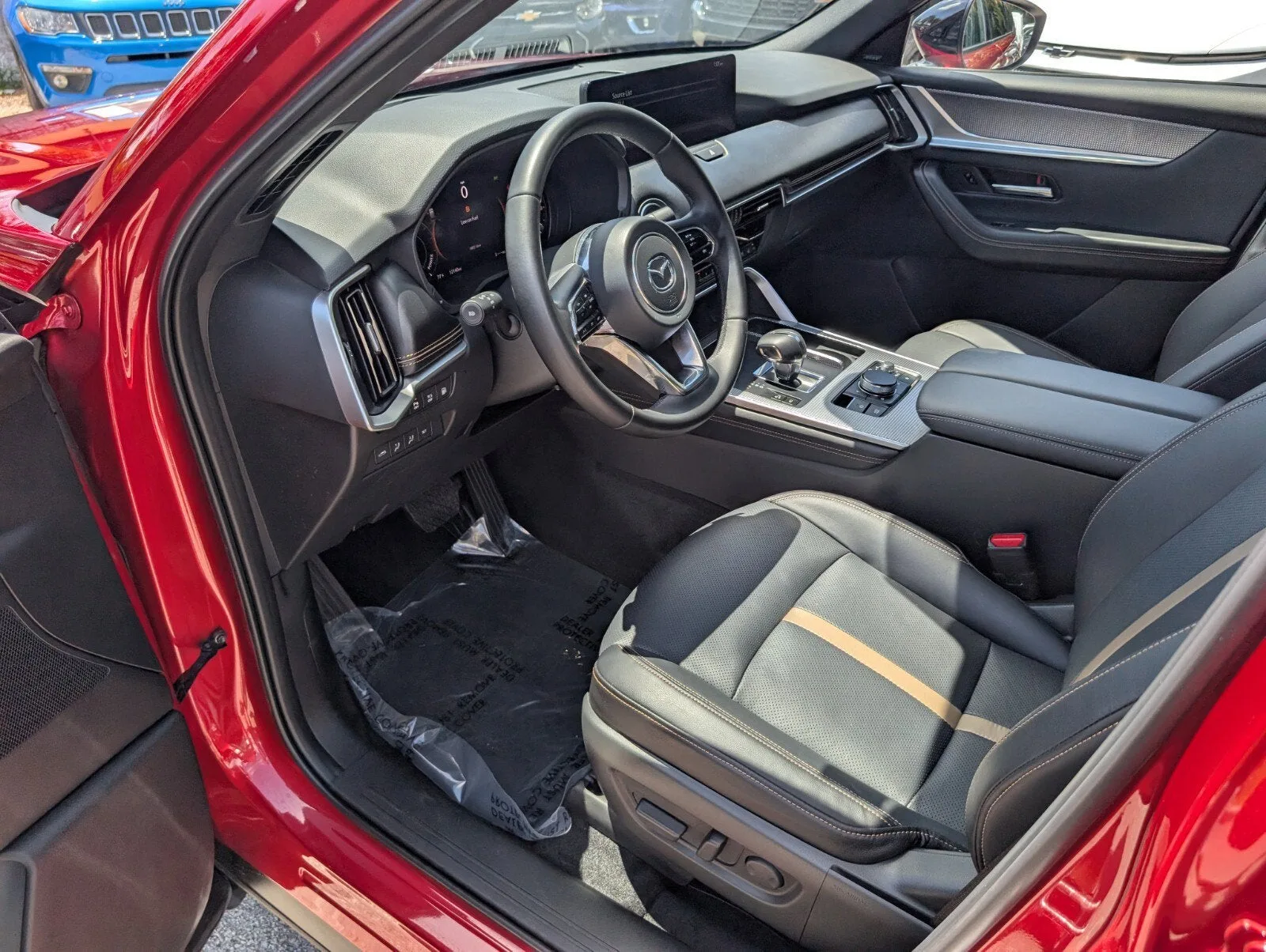2025 Mazda CX-70 PHEV Premium Plus Package photo 11
