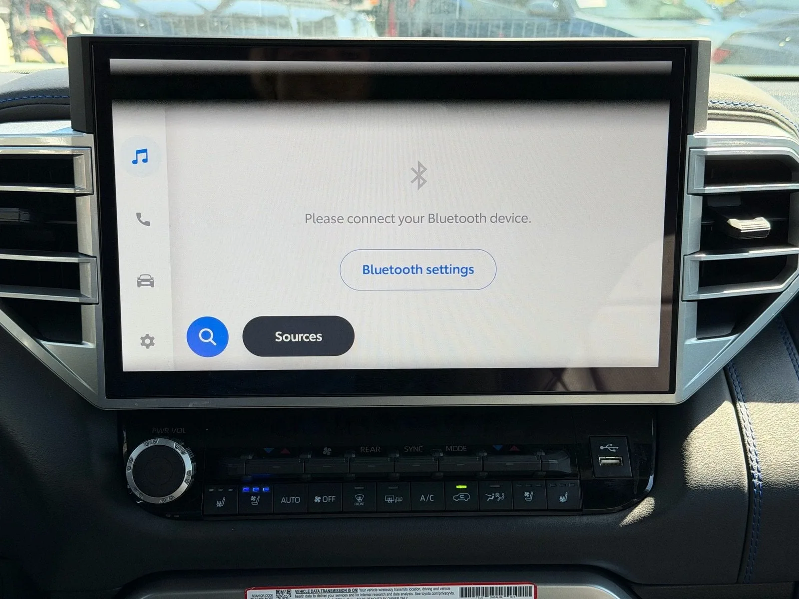 2025 Toyota Sequoia Platinum photo 17