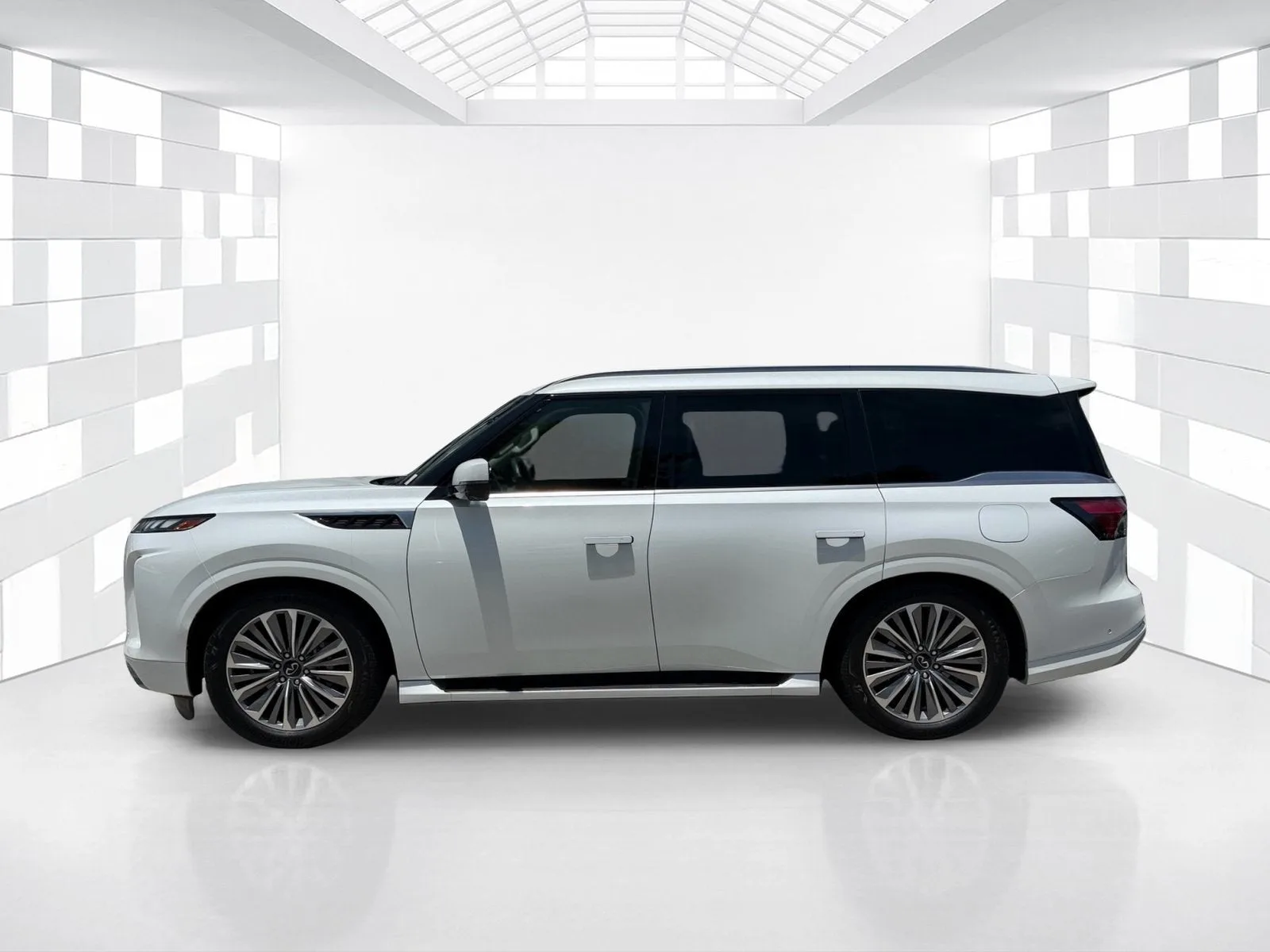 2025 INFINITI QX80 SENSORY photo 4