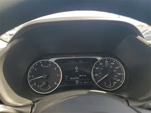 2025 Nissan Sentra SV photo 10