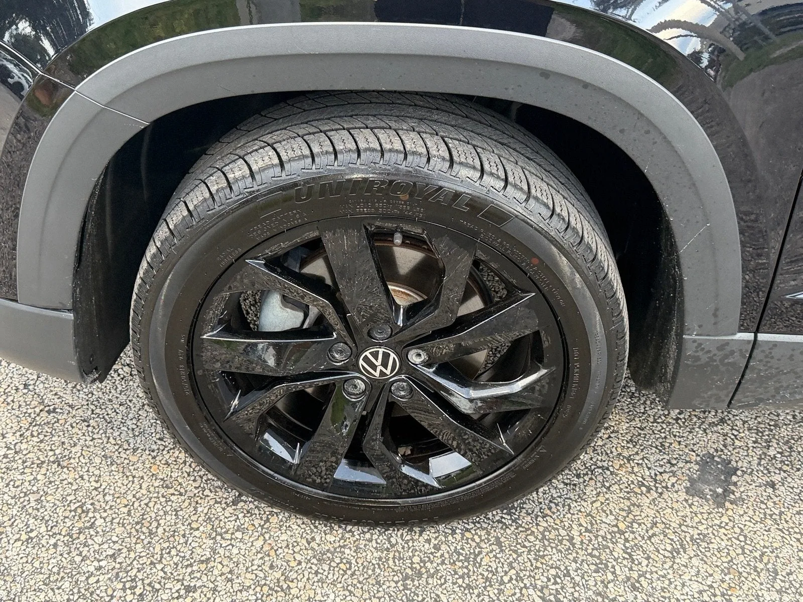 2023 Volkswagen Taos SE photo 19