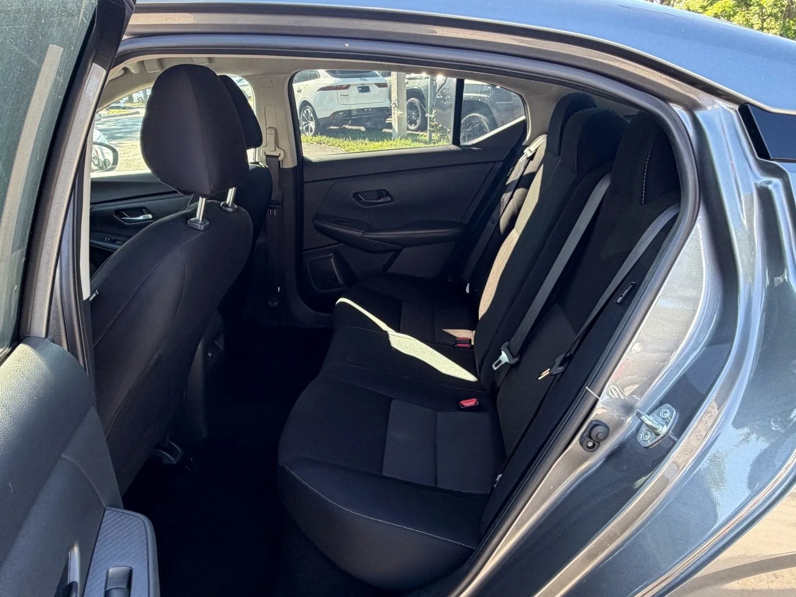 2024 Nissan Sentra SV photo 12