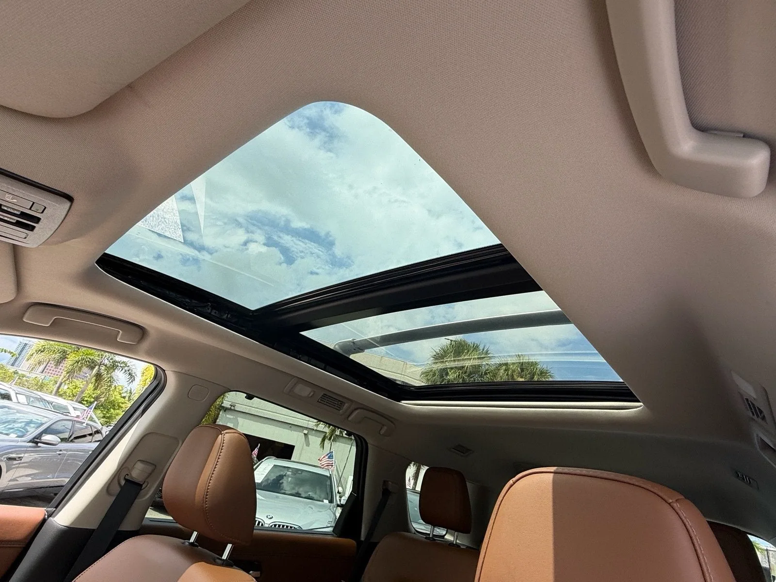 2025 Nissan Pathfinder Platinum photo 21