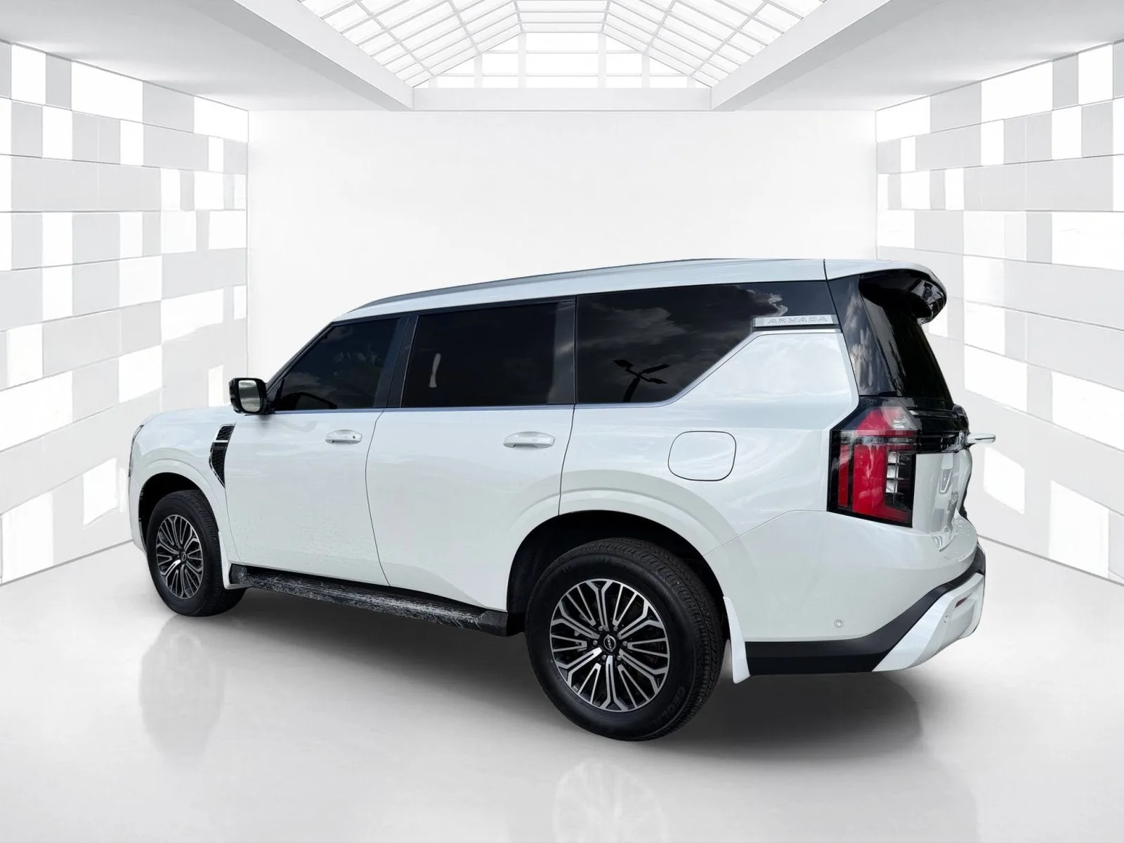 2025 Nissan Armada SL photo 5