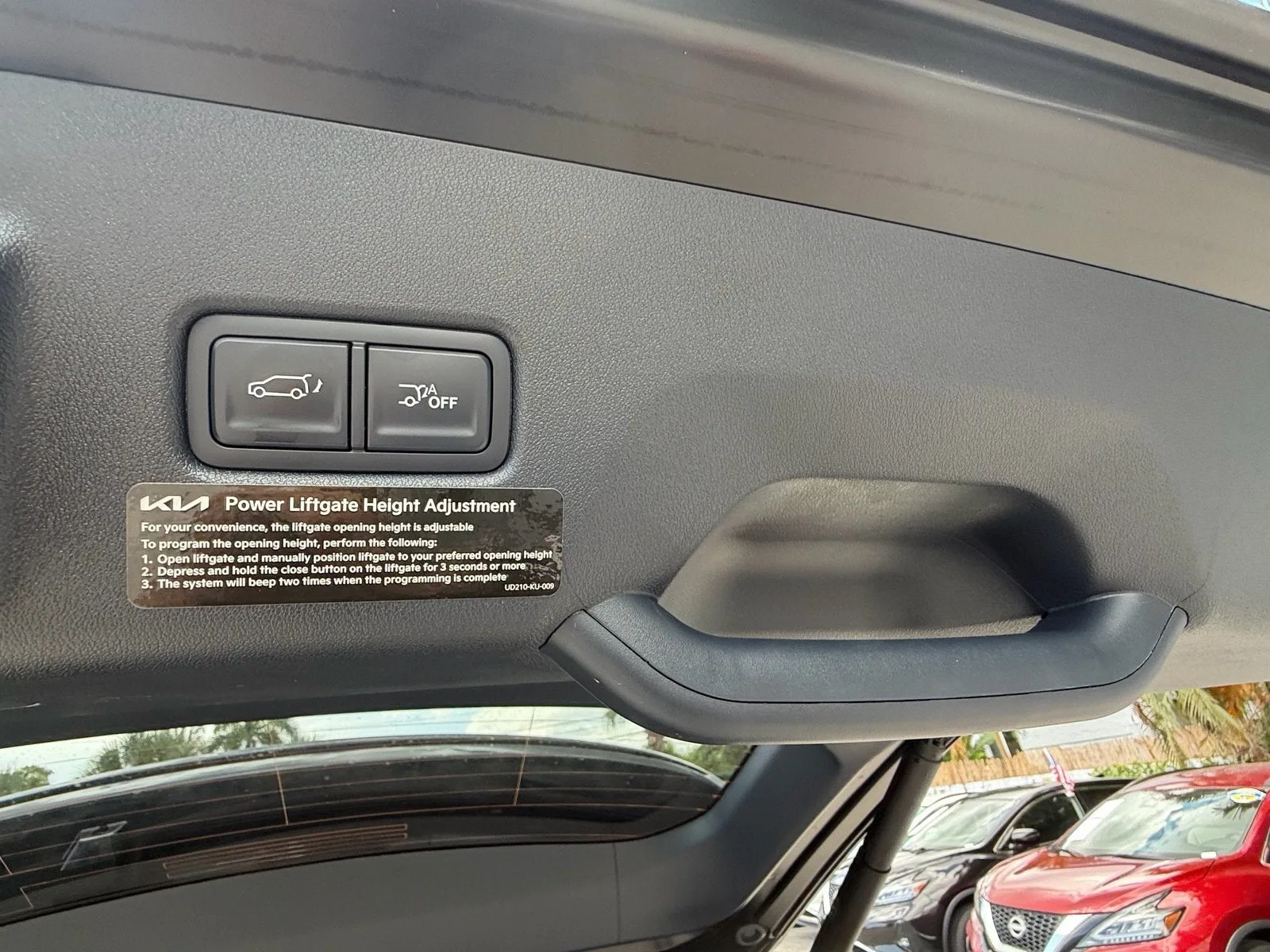 2027 Kia Telluride SX-Prestige photo 16