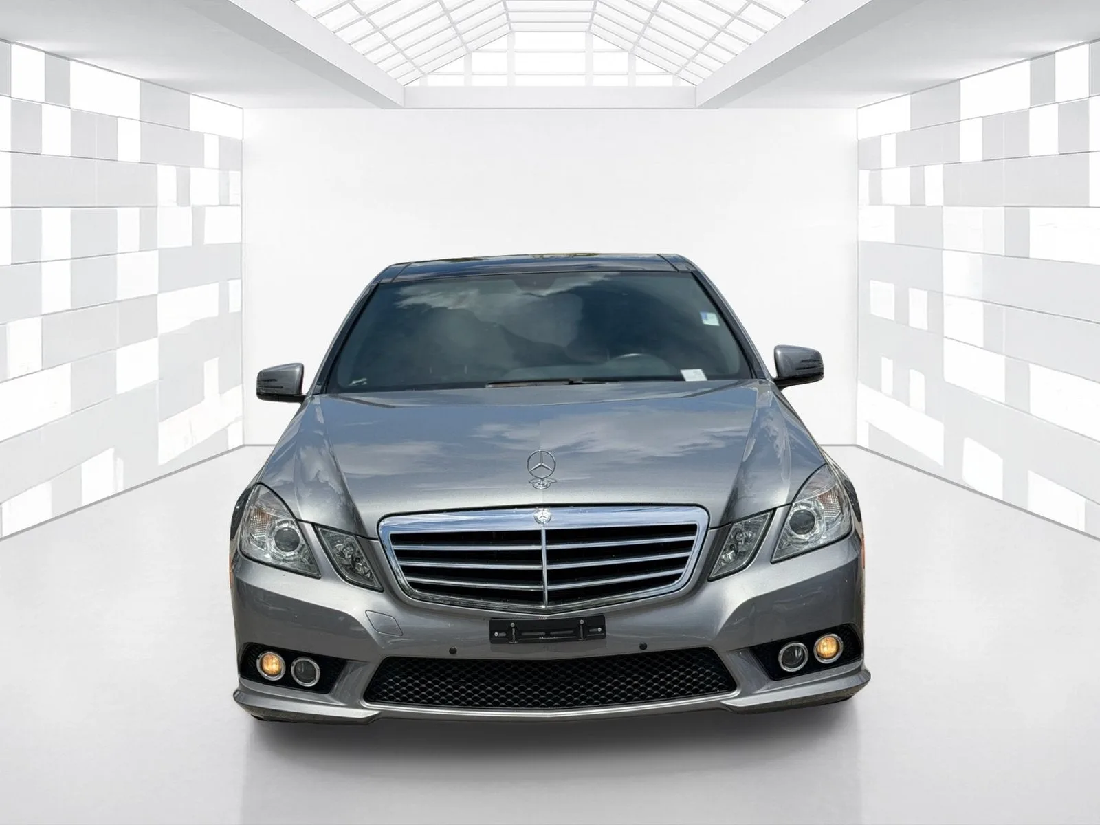 2010 Mercedes-Benz E-Class E 350 photo 2