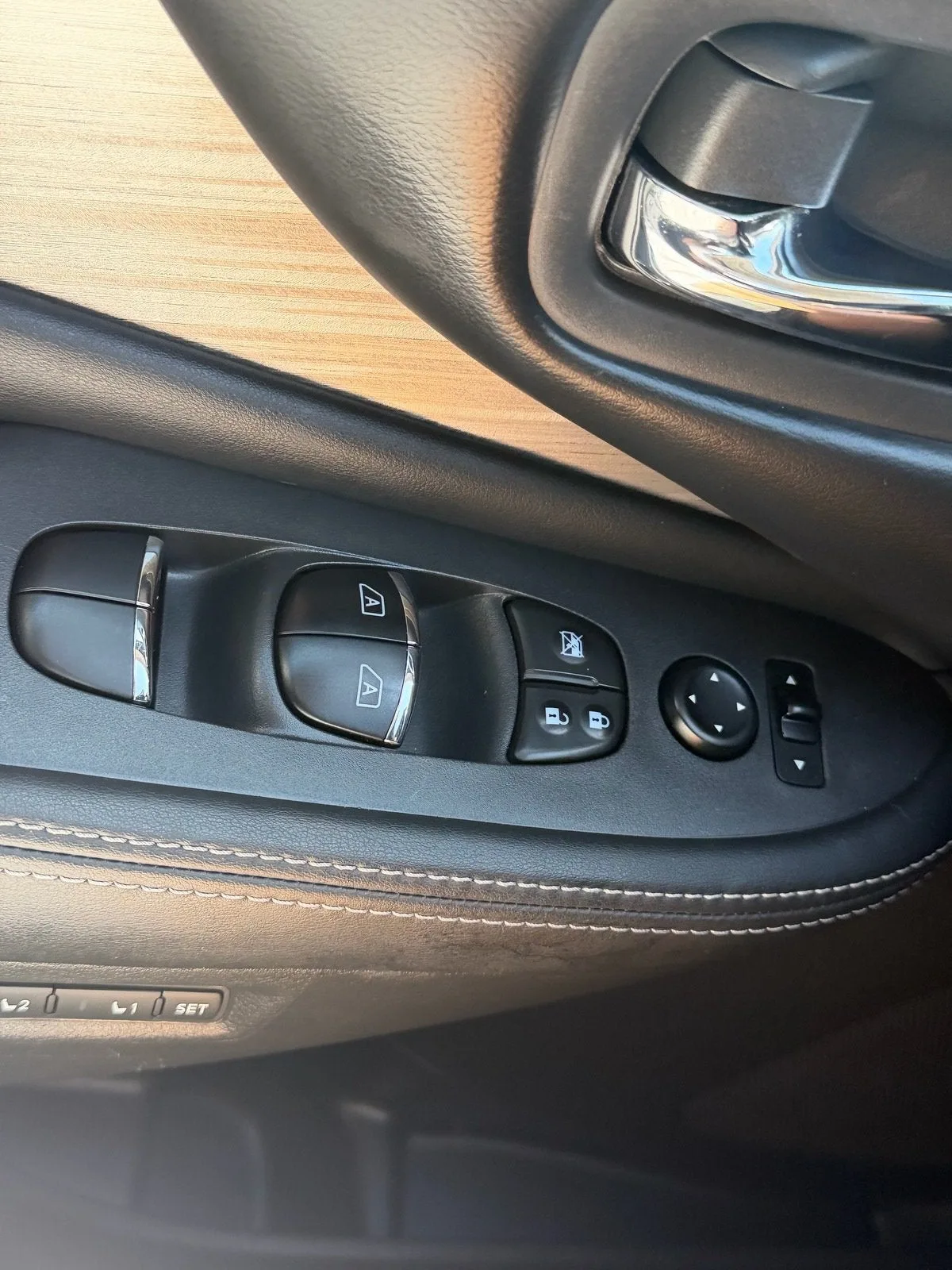 2016 Nissan Murano SL photo 34