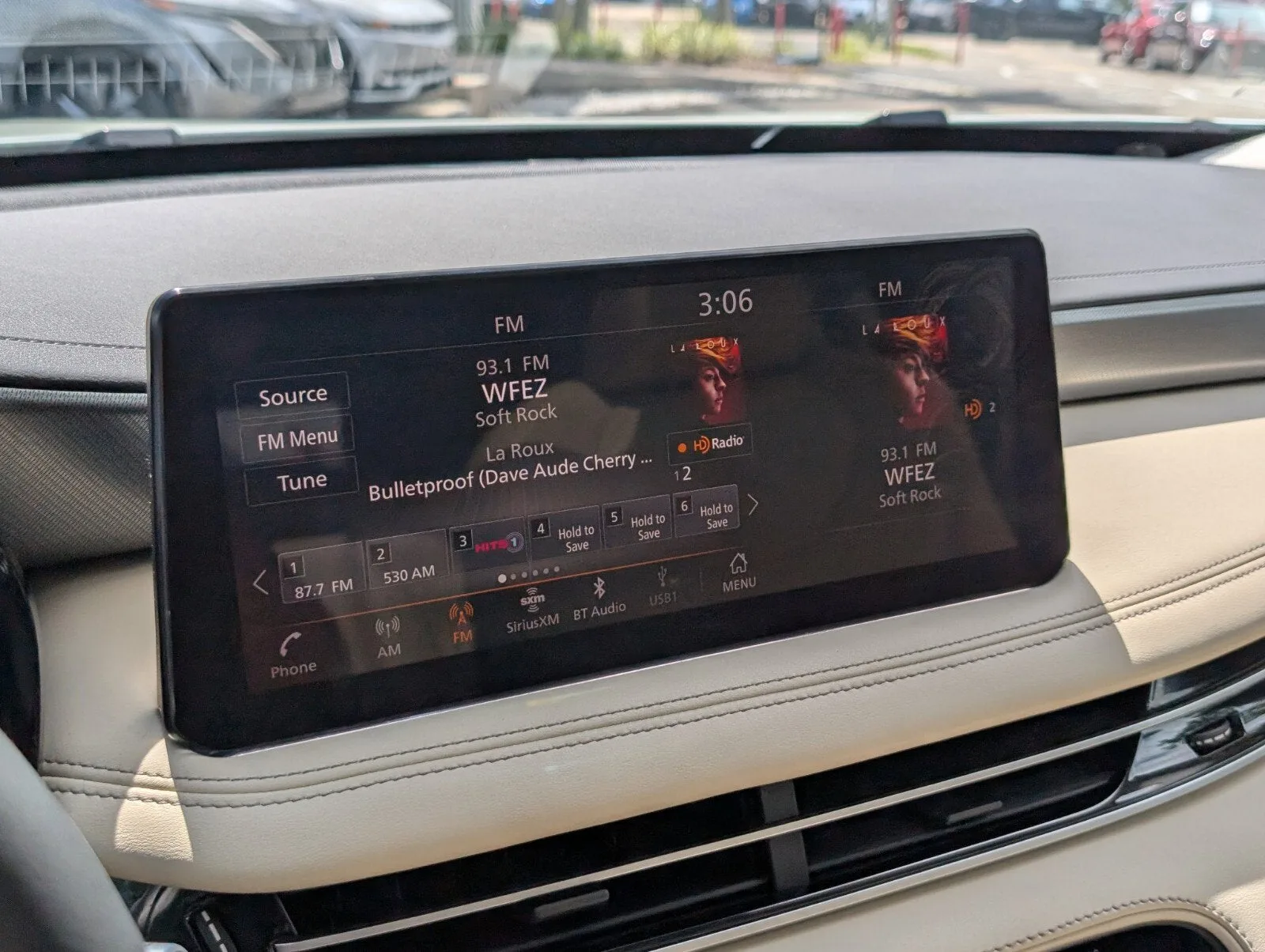 2023 INFINITI QX60 LUXE photo 25