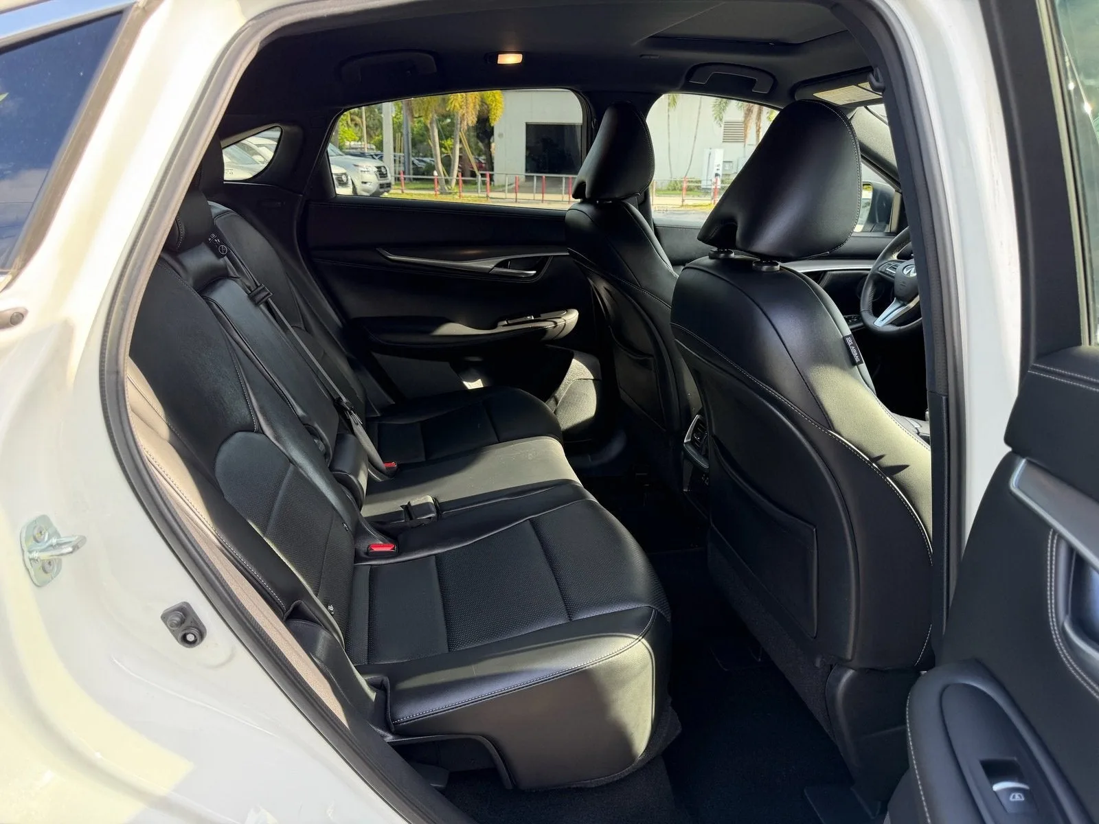 2023 INFINITI QX55 LUXE photo 17