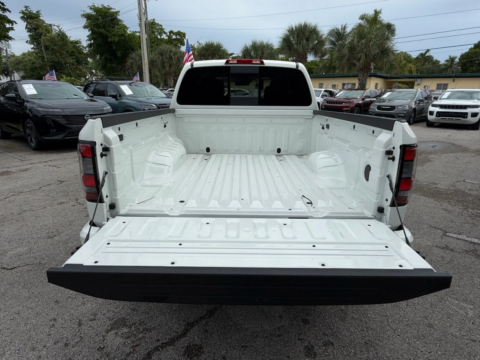 2026 Nissan Frontier Crew Cab SV Long Bed photo 14