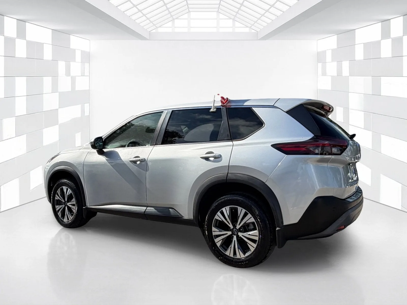 2022 Nissan Rogue SV photo 5