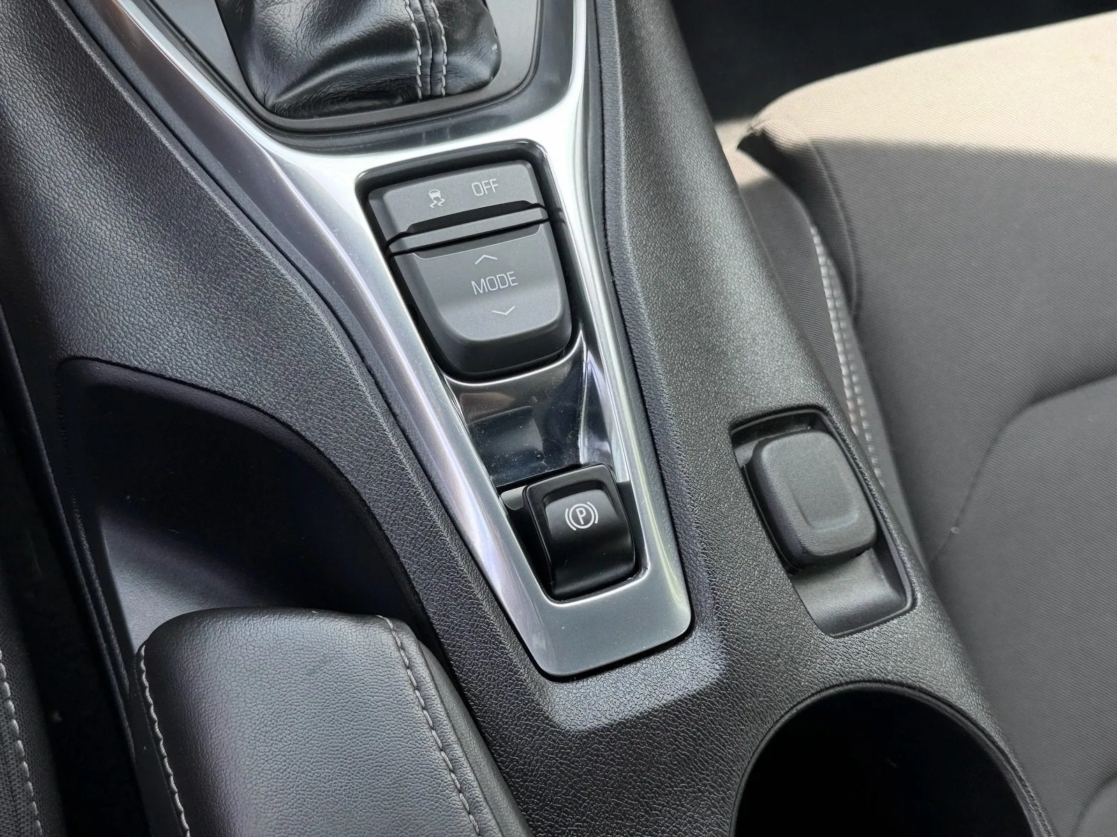 2018 Chevrolet Camaro 1LT photo 22