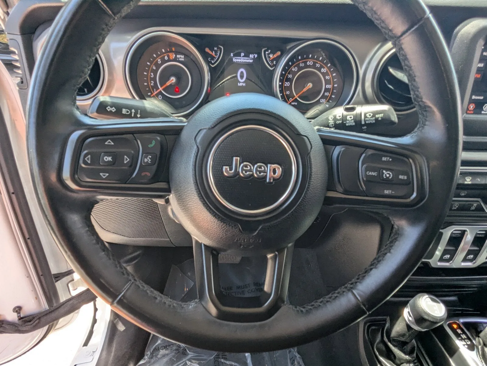 2022 Jeep Wrangler Willys photo 37