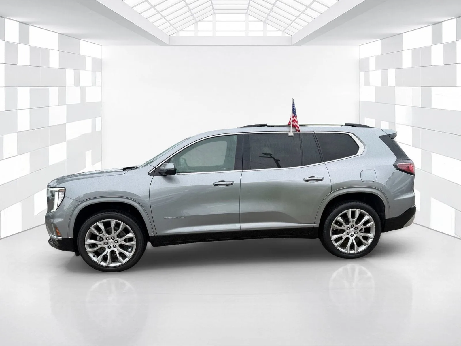 2024 GMC Acadia FWD Denali photo 4