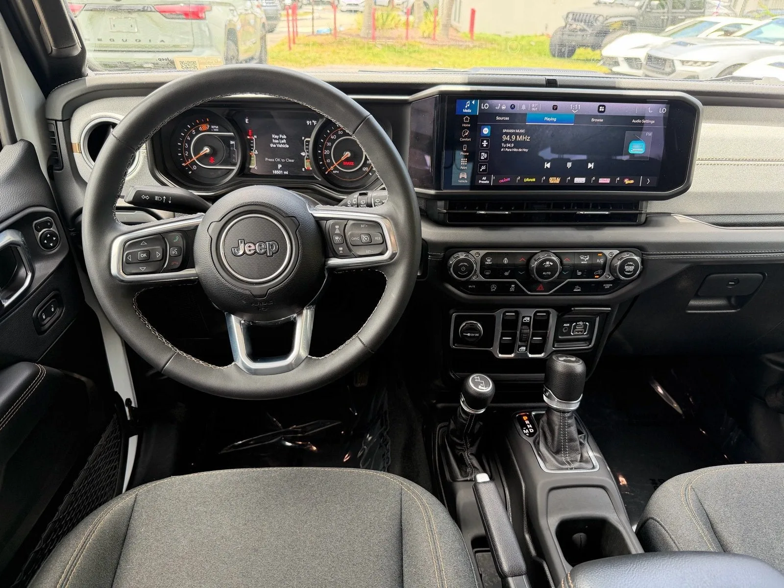 2025 Jeep Wrangler Sahara photo 14