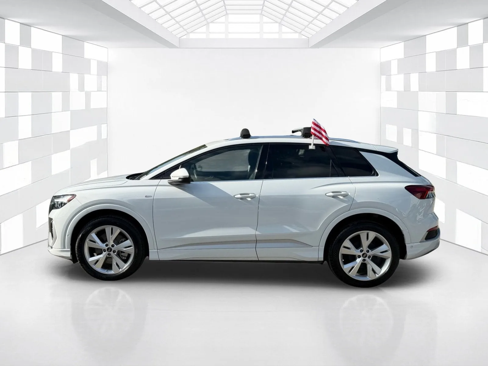 2023 Audi Q4 e-tron Premium Plus photo 4